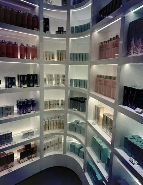 廣州美博城 美妝批發新選擇與日用雜品銷售新機遇