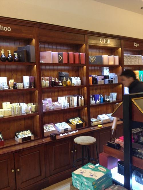 韓妝代購新風尚 從實體店批發到零售，每周直郵的日用雜品新選擇